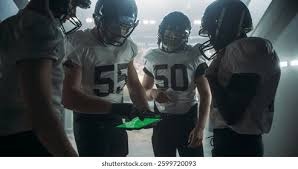 法媒：巴萨、拜仁、米兰和尤文关注南特17岁中卫塔蒂