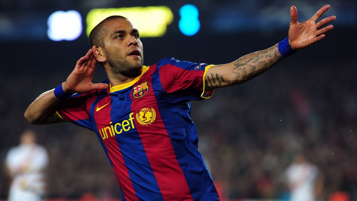 泰晤士报：皇马对今夏免签阿诺德充满信心